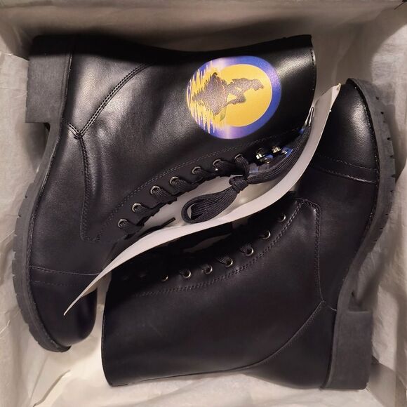 Disney The Little Mermaid Ariel Silhouette Combat Boots - Picture 5 of 5